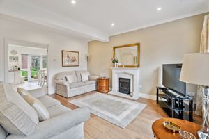 Photo 8- click for photo gallery